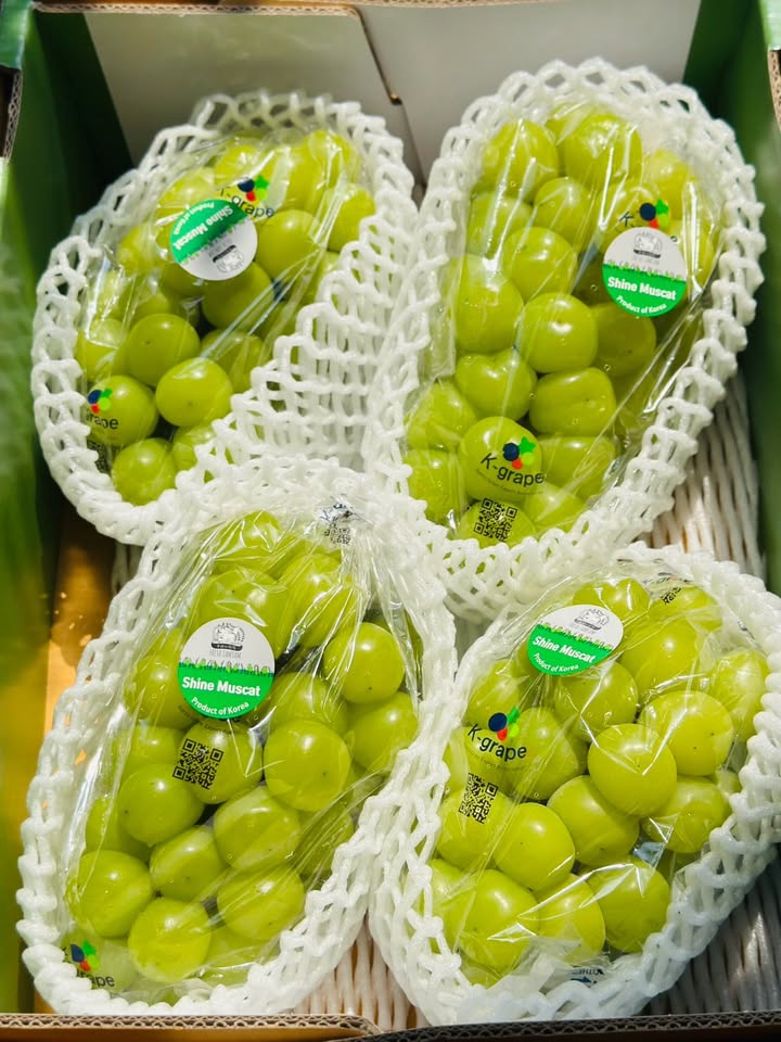 White Grapes